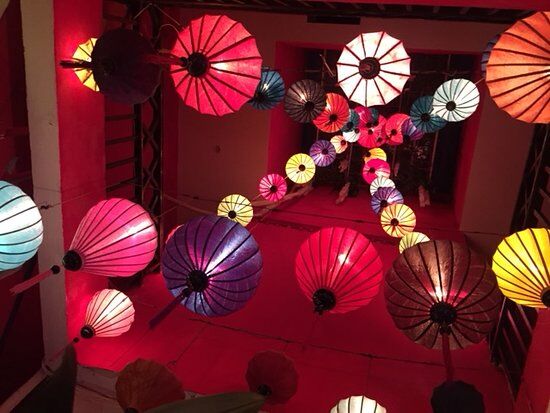 Lantern Lounge