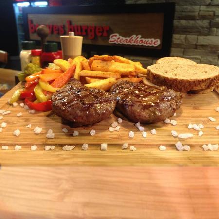 Beeves Burger