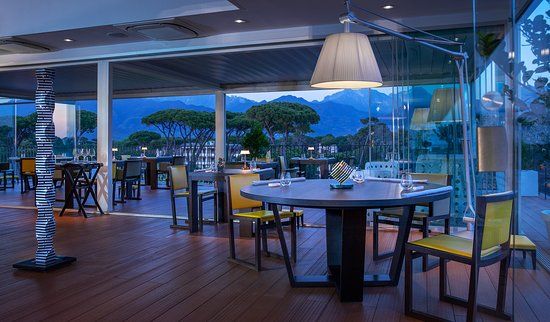 Lux Lucis Restaurant