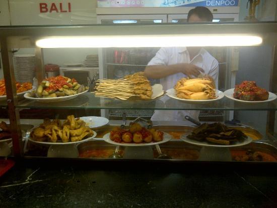 Sari Ratu
