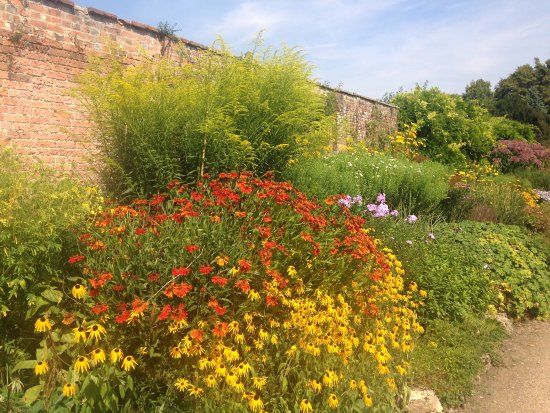 Waterperry Gardens
