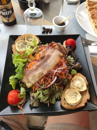 L'isula Cafe