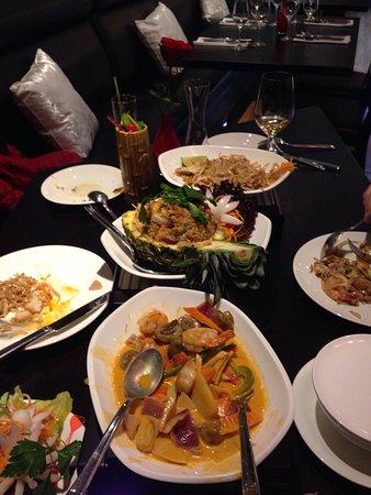 Dong Kinh Gourmet