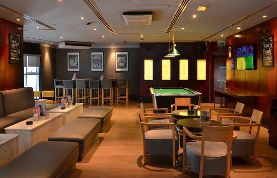 Icon Bar & Lounge
