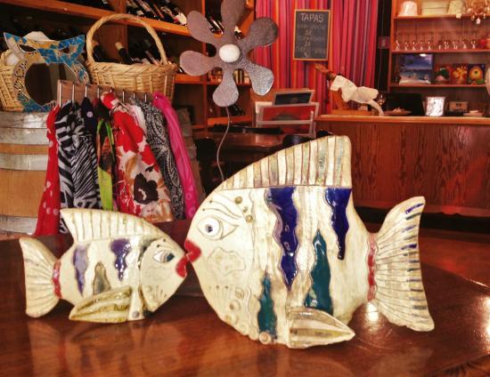 Divine, wine + art