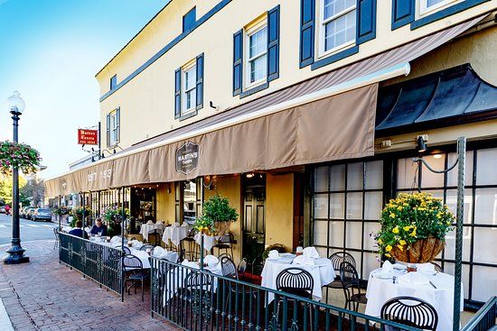 Martin's Tavern