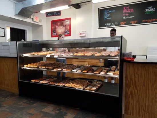 Moe's Donut Shop