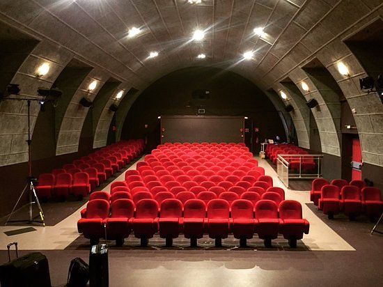 Familia Théâtre