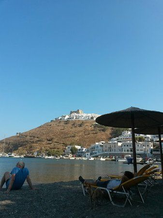 Pera Gialos Beach