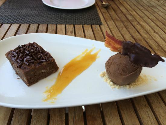 Vue Grille and Bar