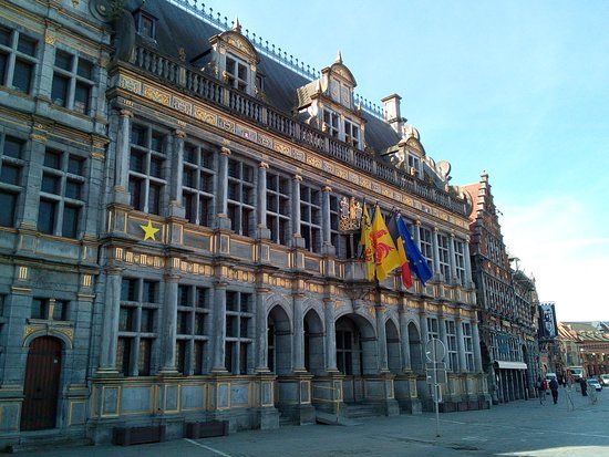 Halle aux Draps