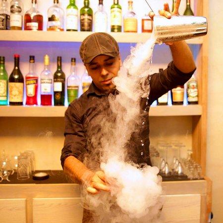 Avant Garde Cocktail Bar