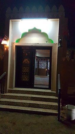 Al Saula'ee Restaurant & Grill