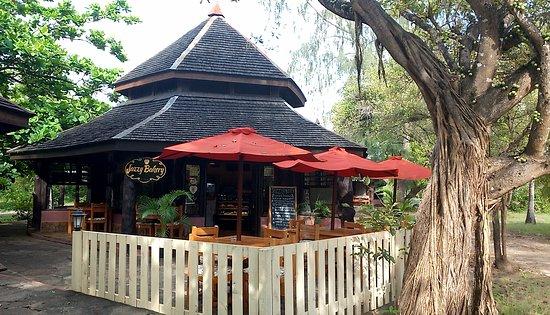Jazzy Bakery And Restaurant
