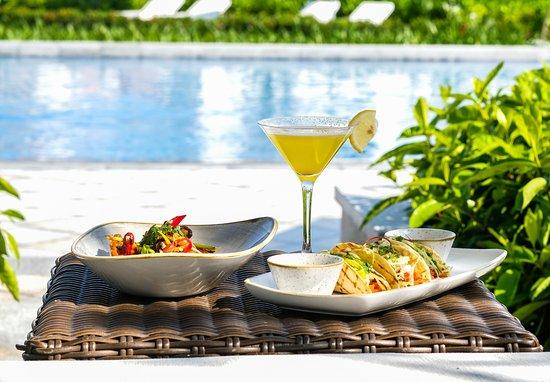 Poolside Bar