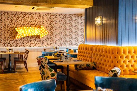 Harby's Bar & Diner