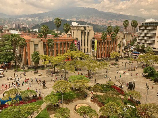 Plaza Botero