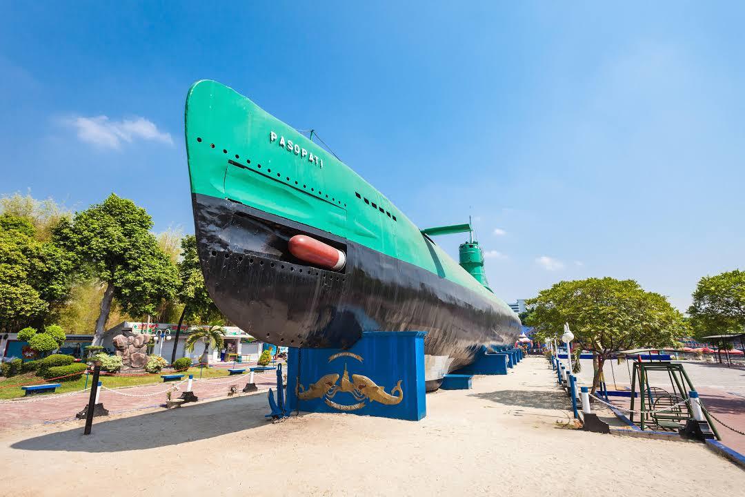 Monumen Kapal Selam
