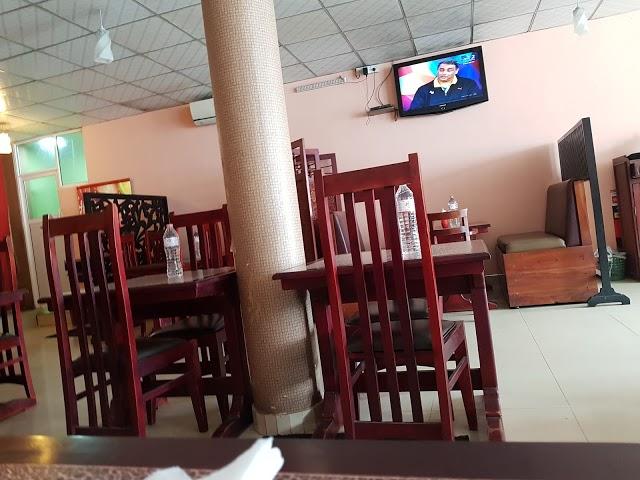 Burger Hut