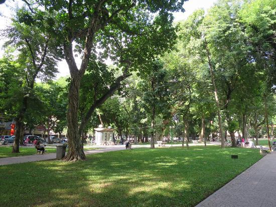 Thong Nhat Park