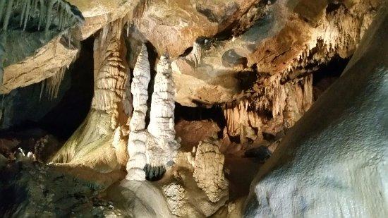 Grottes de Médous