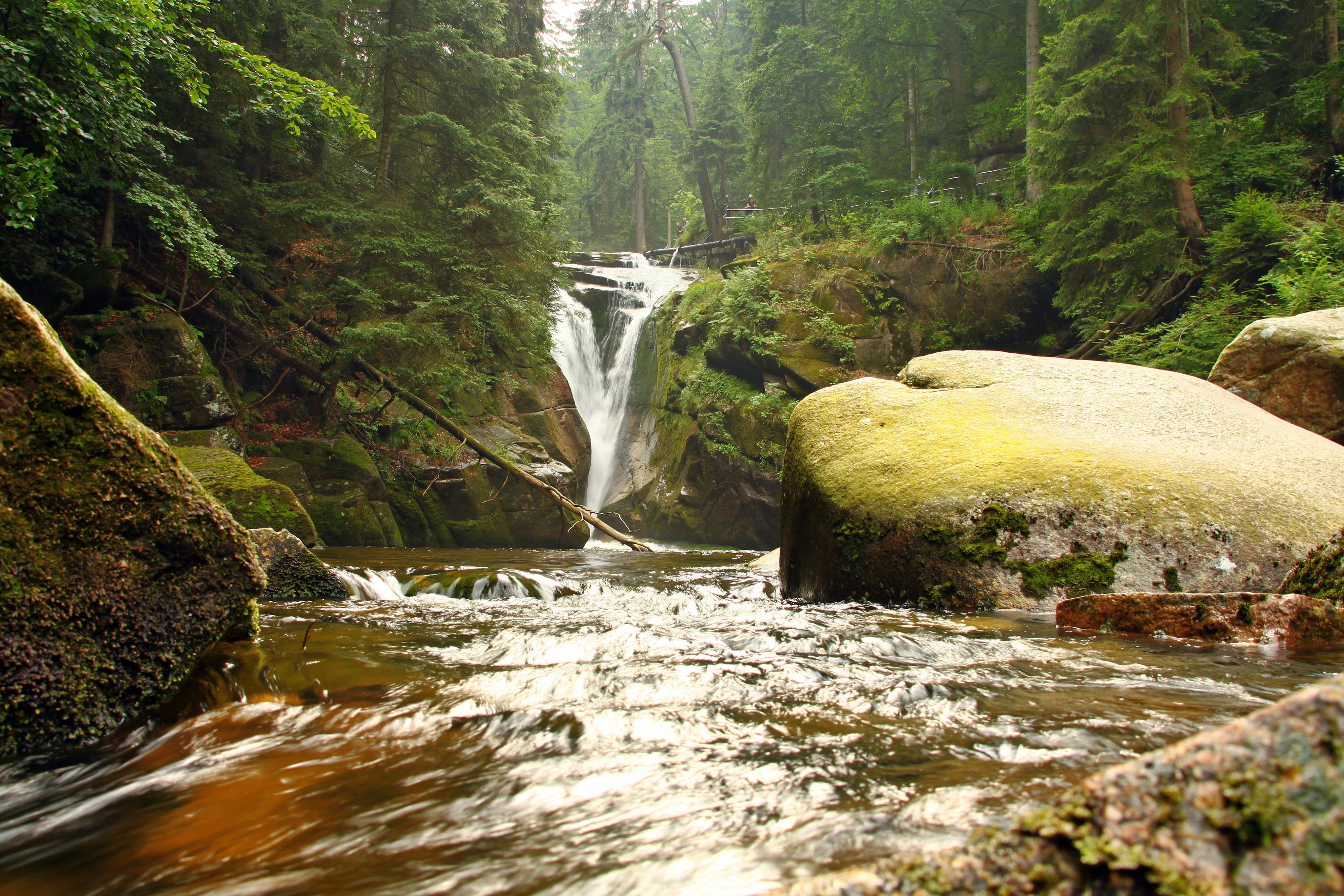 Szklarka Waterfall