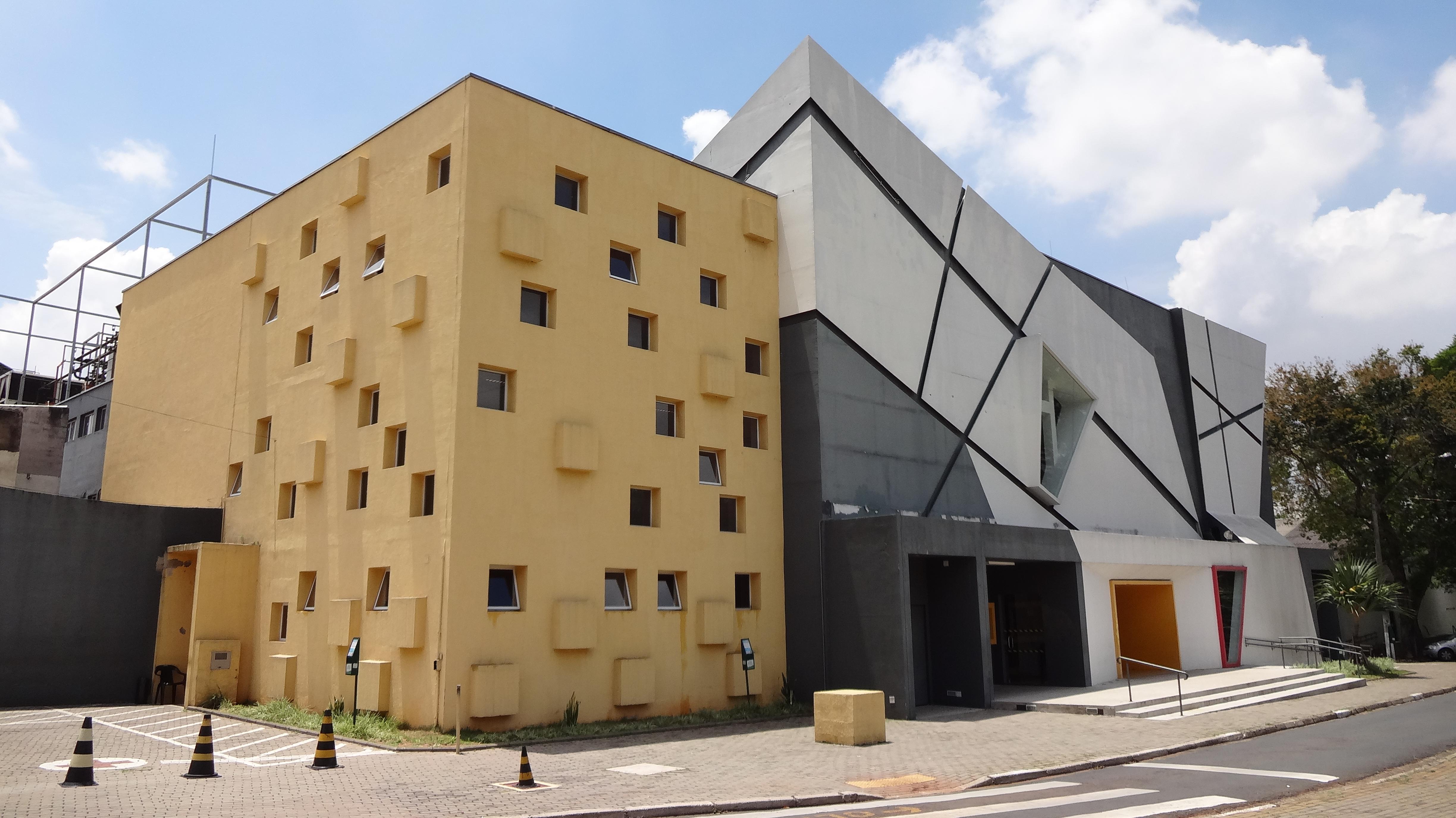 Castro Mendes Theatre
