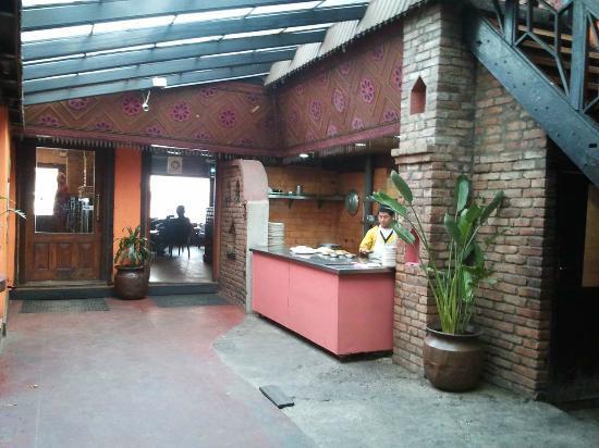 Nanglo Cafe & Pub