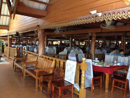 Muteara Seafood Restaurant