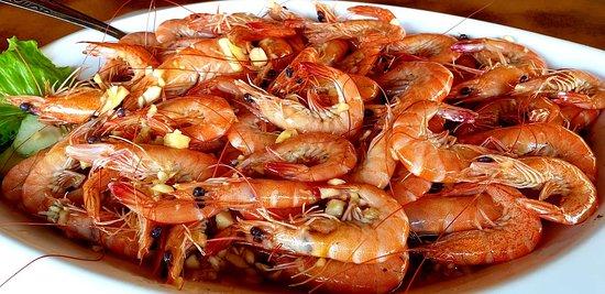 Golden Prawn 933