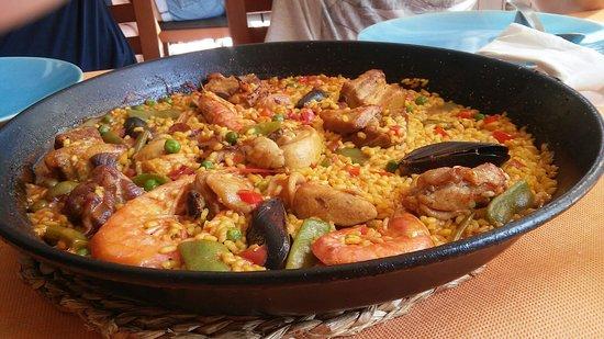 Roca Restaurant