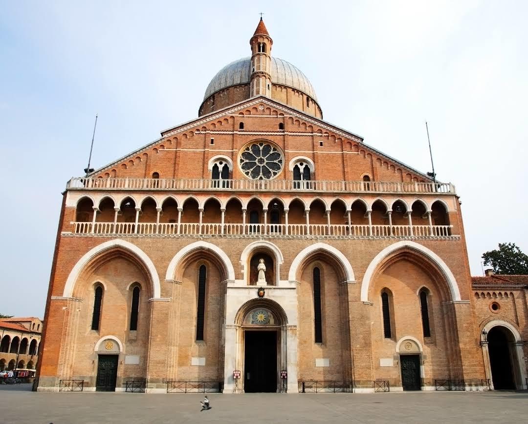 Basilika Des Heiligen Antonius