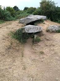 Grah-Niol gallery grave