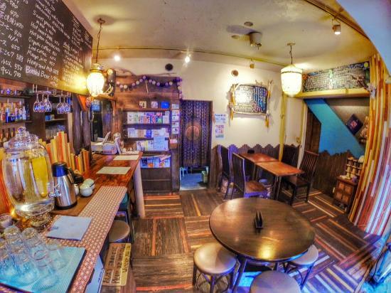 Cafe & Bar Charanke