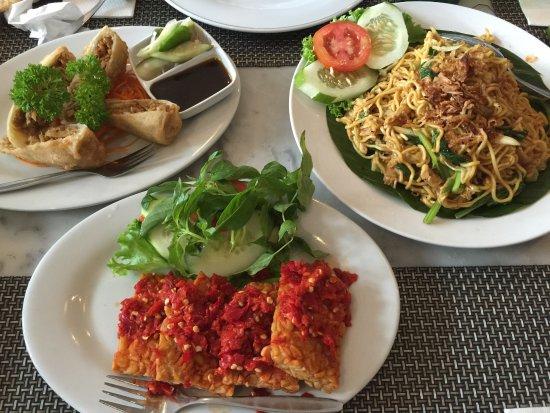 Madam Tan Resto