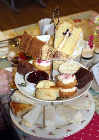 Maws Vintage Tearoom
