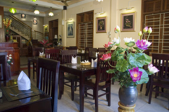 White Lotus Restaurant