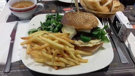 Chez Maguy