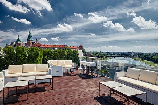 Lounge Bar & Roof Top Terrace