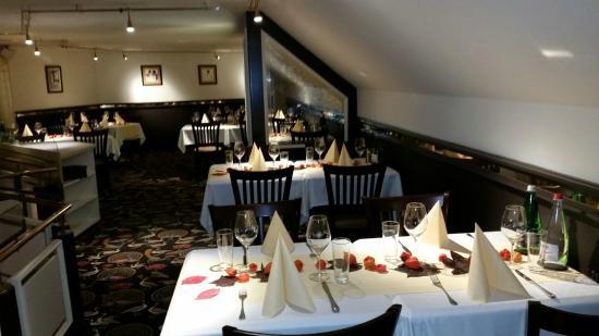 Restaurant & Bar Golden India