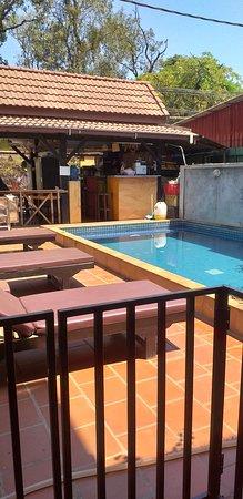 Samai Cafe & Bar