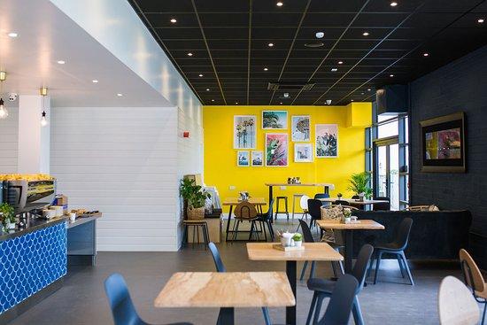 The Cali Kitchen