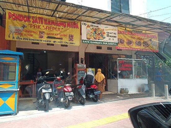 Sate Kambing Muda Pak