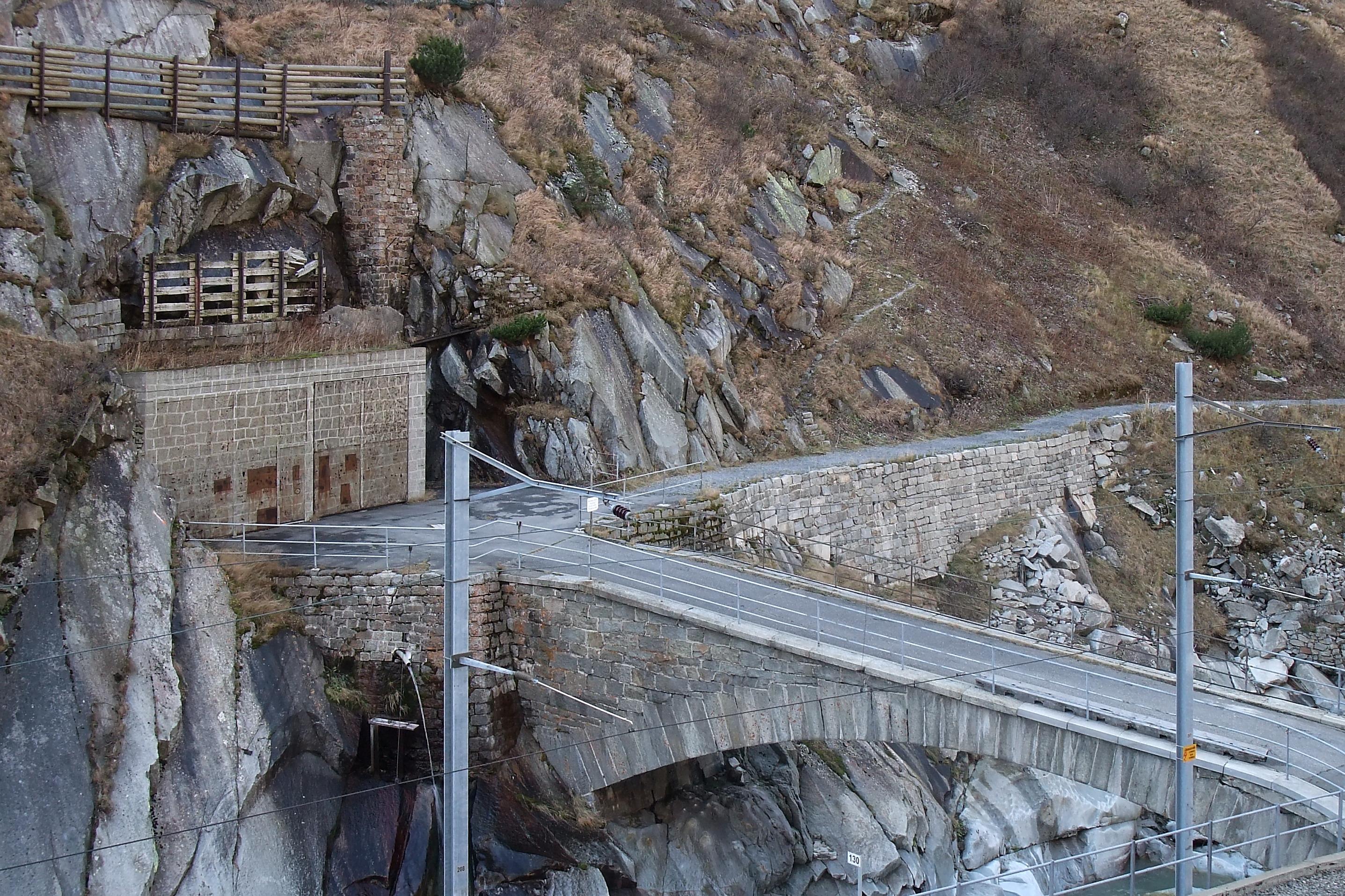 Schollenen Gorge
