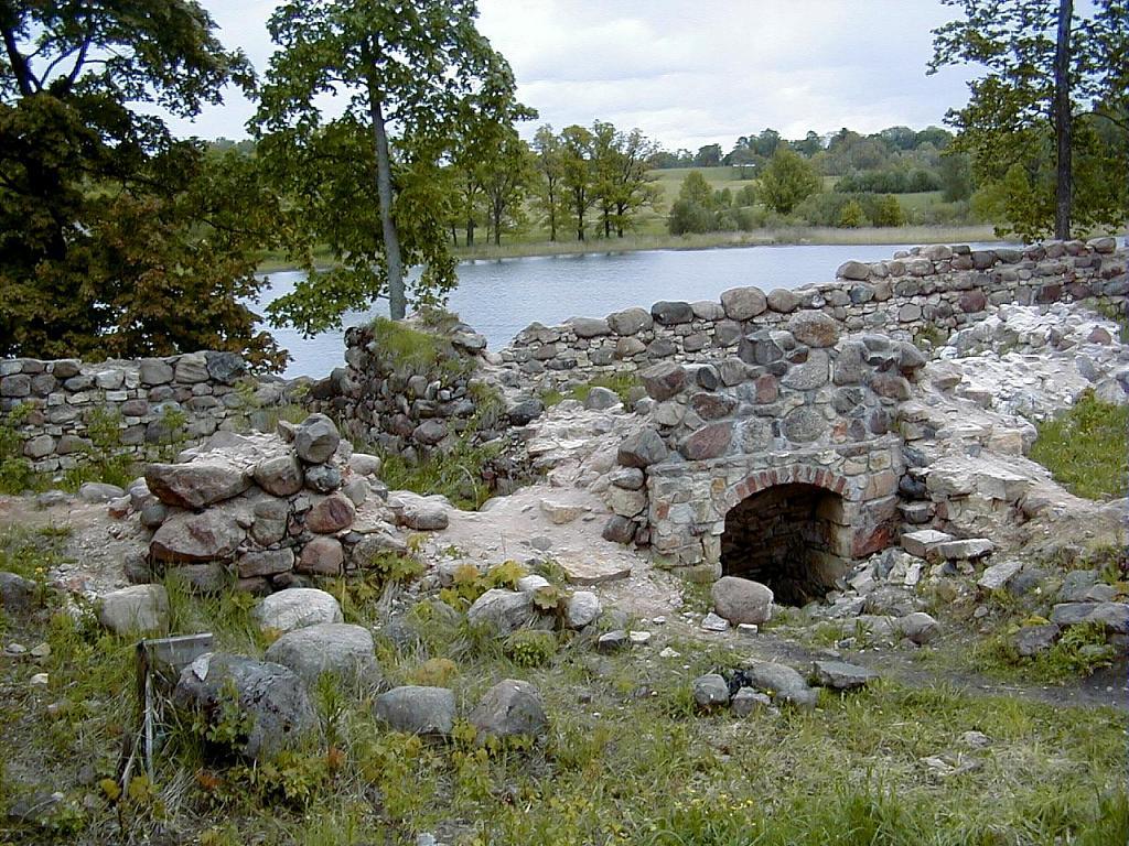 Araisi Castle