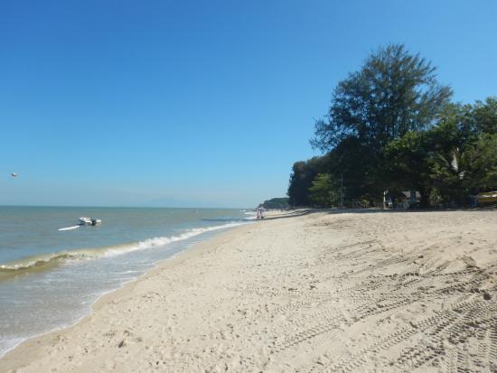 Batu Ferringhi Beach