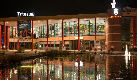 Triavium ijsbaan en evenementen