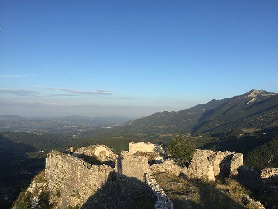Castello di Roccamandolfi