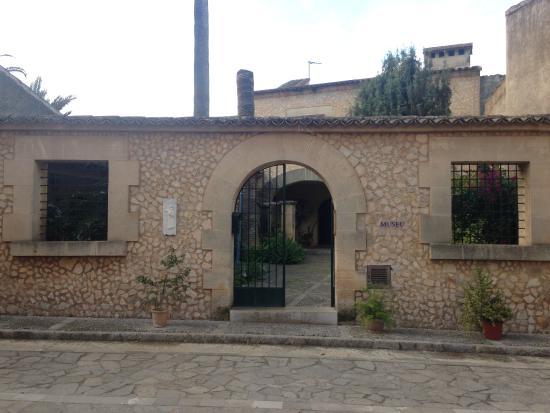 Fray Junipero Serra Museum