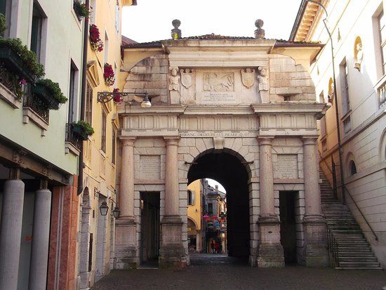 Porta Dojona